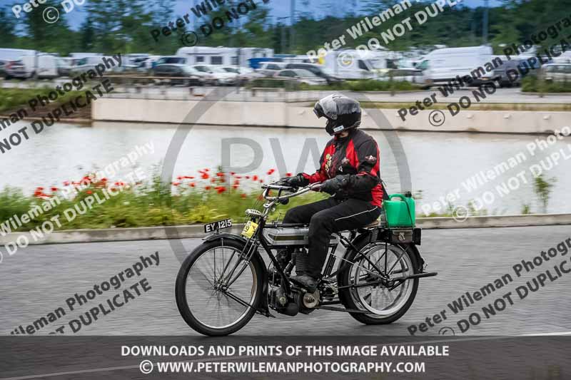 Vintage motorcycle club;eventdigitalimages;no limits trackdays;peter wileman photography;vintage motocycles;vmcc banbury run photographs